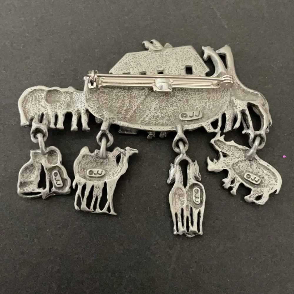 Vintage JJ Jonette Pewter Noah's Ark Brooch with Dangling Animal Charms.
